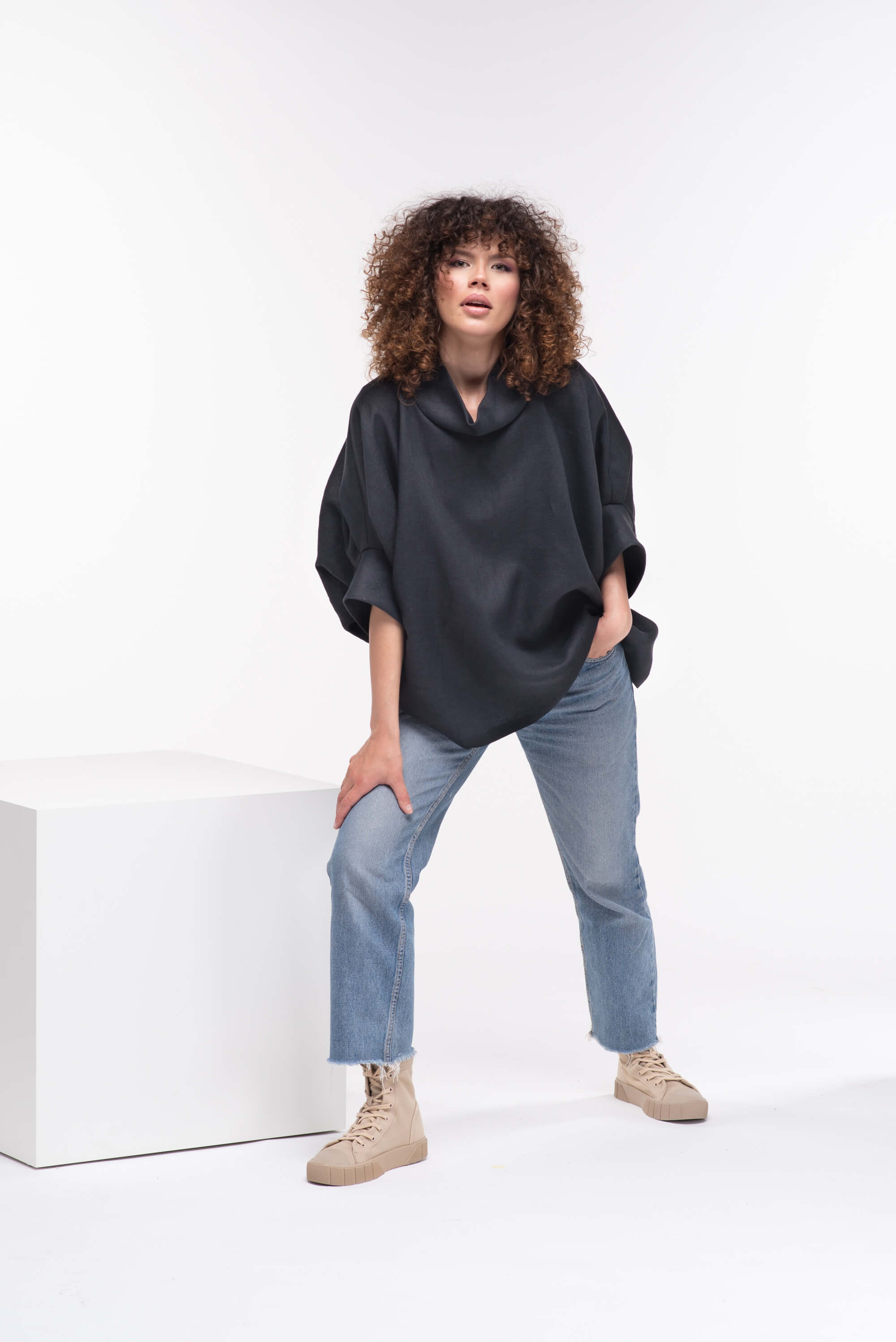 Black Oversized Linen Tunic Top