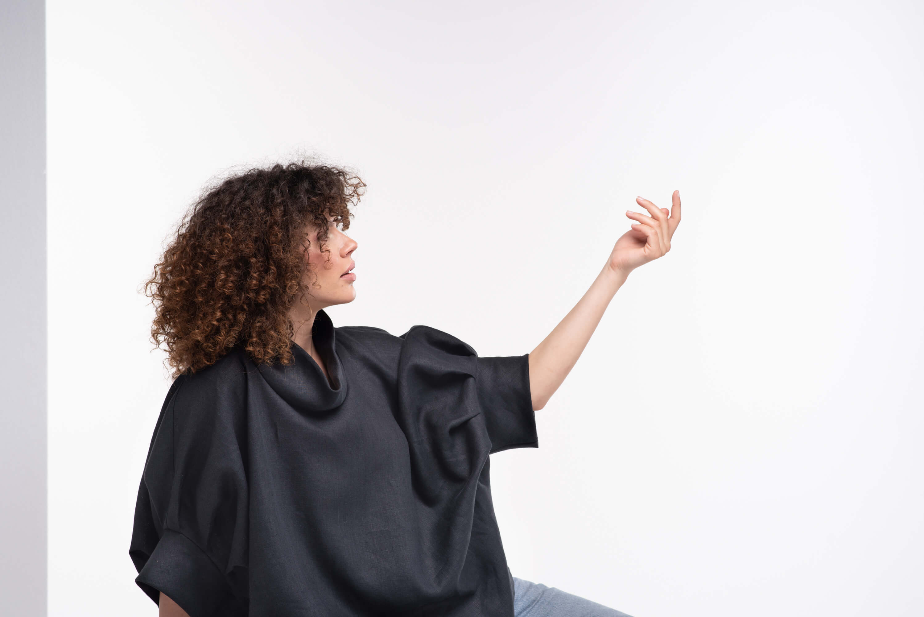 Black Oversized Linen Tunic Top