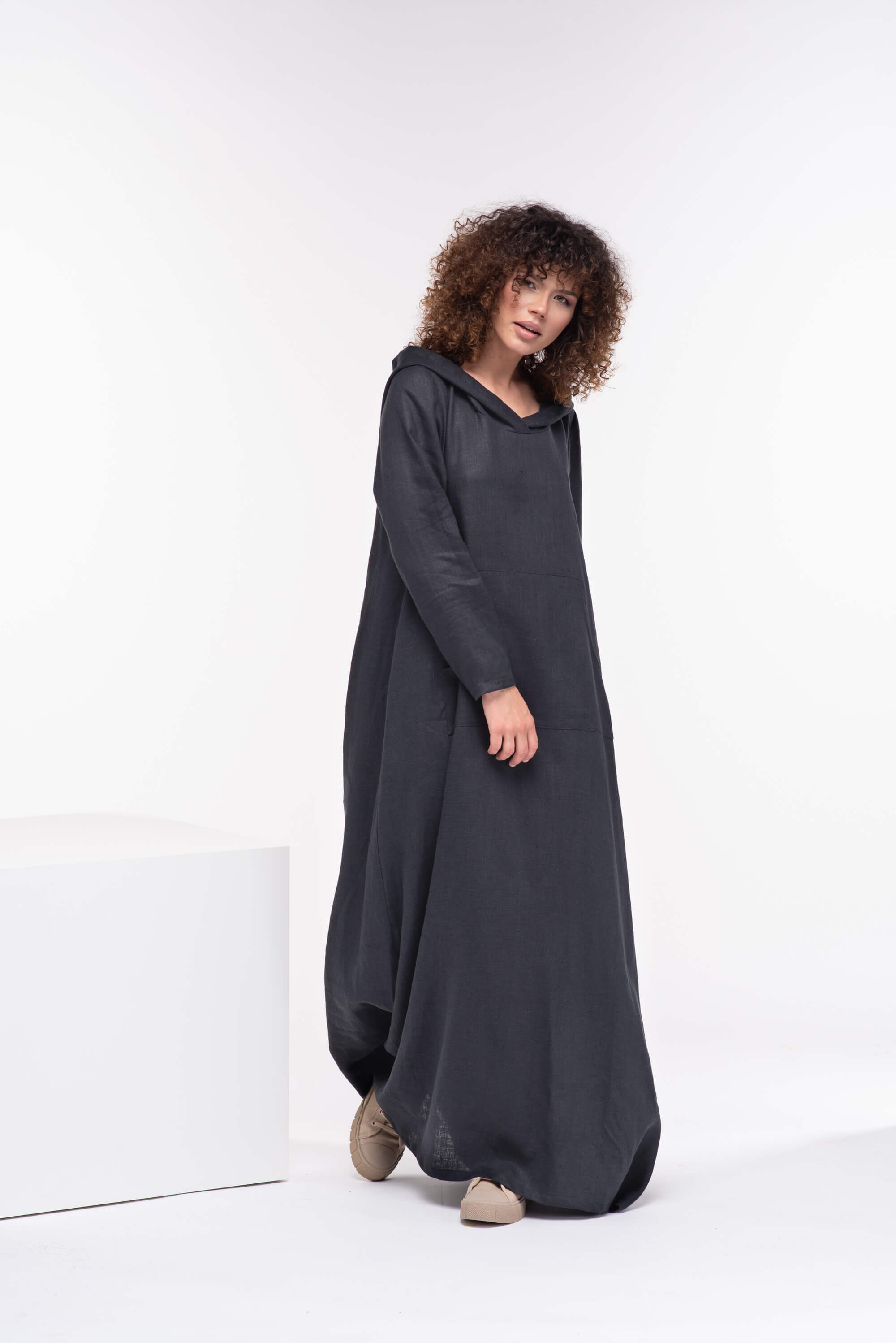 Black Long Hooded Kaftan Dress