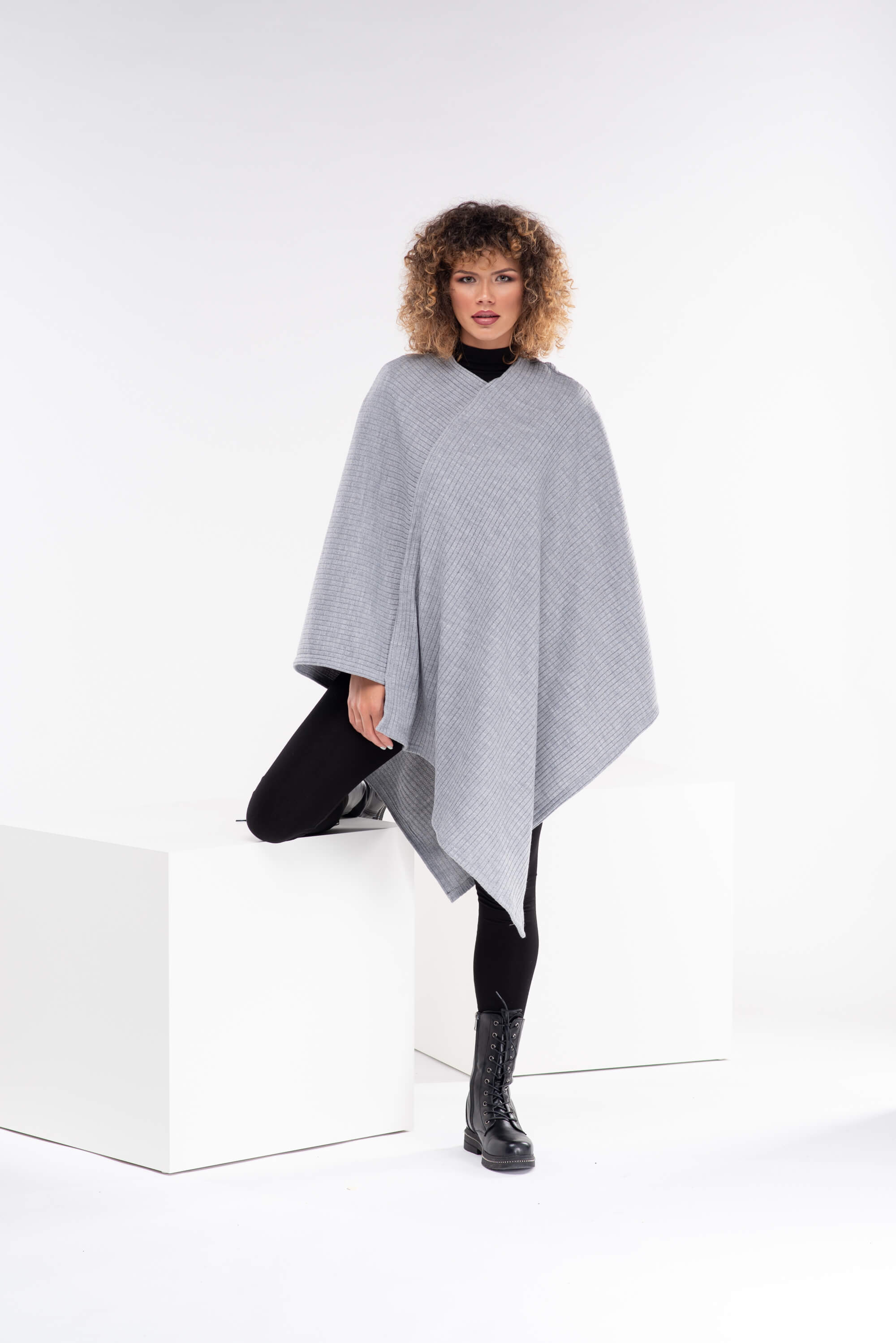 Light Grey Knit Plus Size Poncho