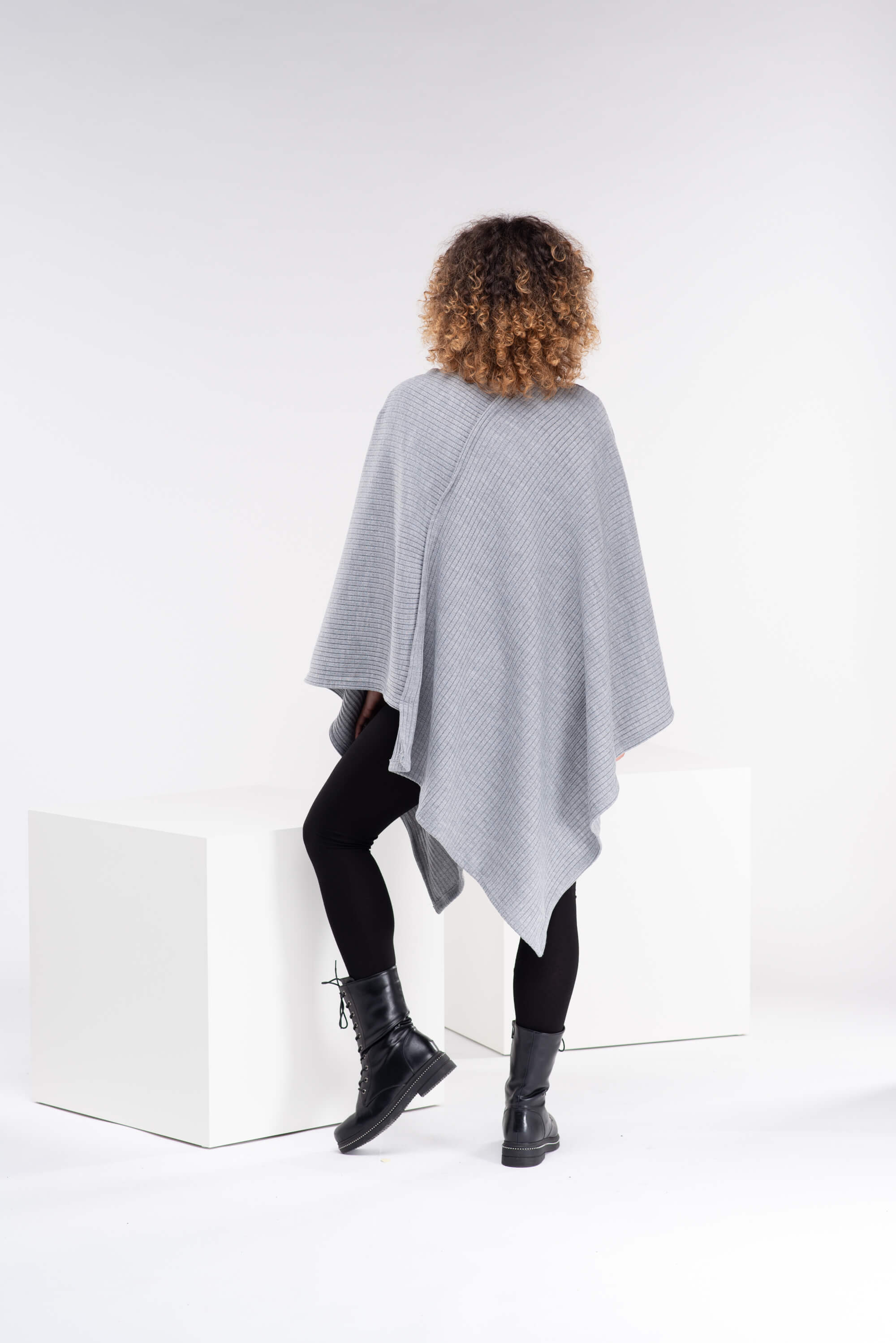 Light Grey Knit Plus Size Poncho