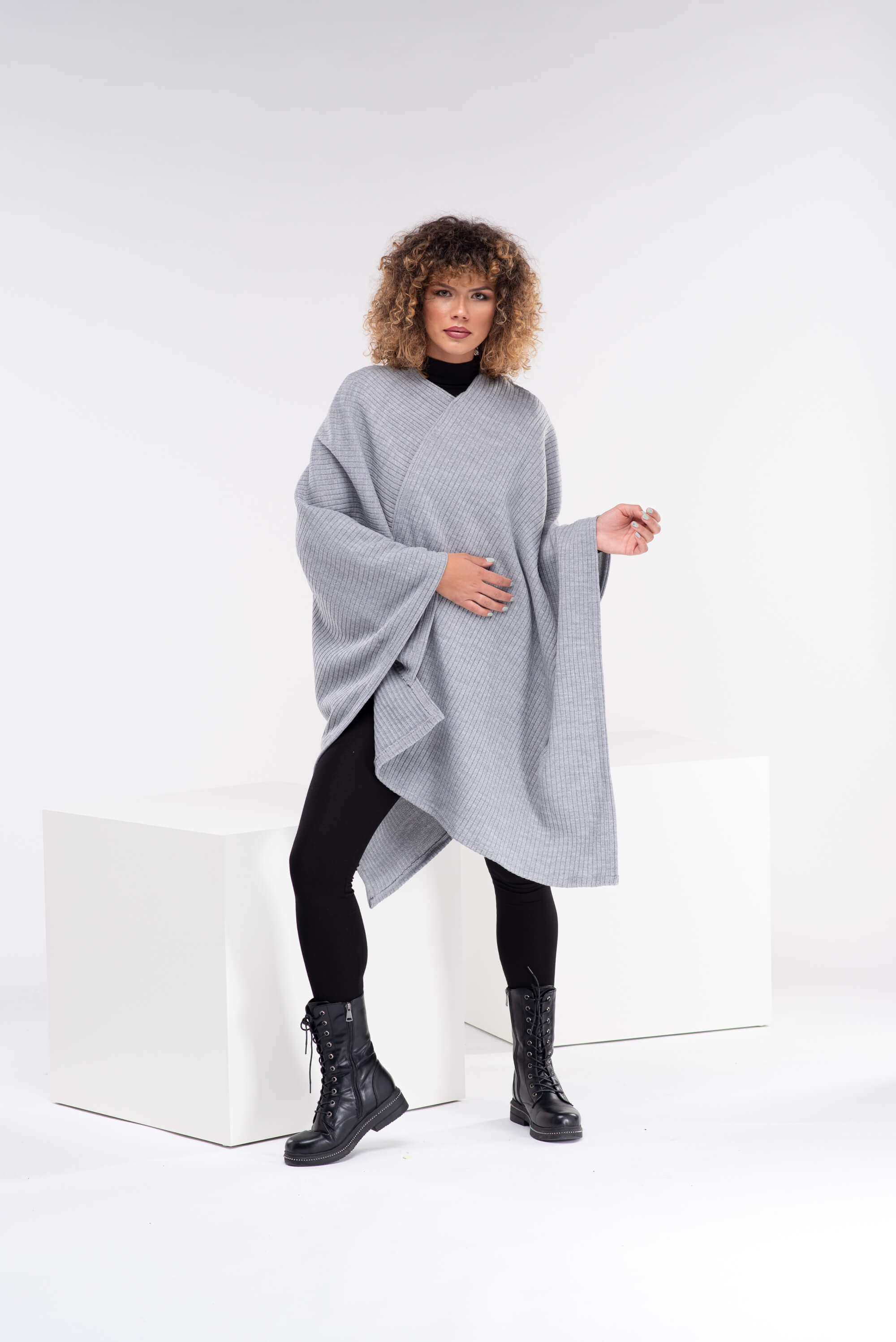 Light Grey Knit Plus Size Poncho